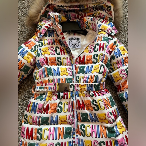Moschino girls winter jacket - Picture 3 of 7
